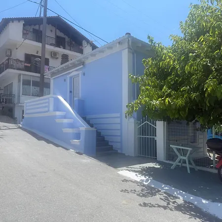 Mpampis House Feriehus